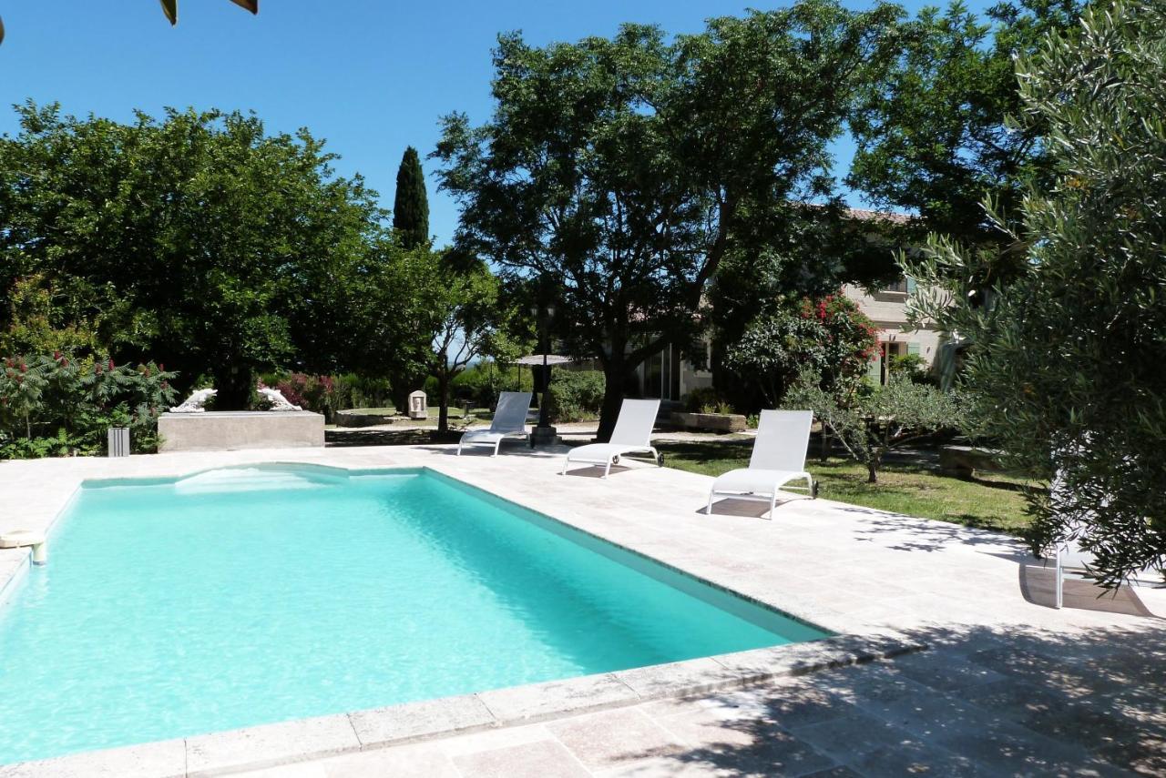 Le Mas Du Lac Saint-Rémy-de-Provence Esterno foto